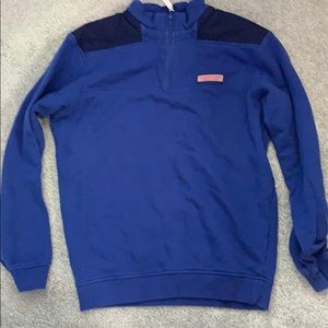 Men’s small Vineyard Vines sweater